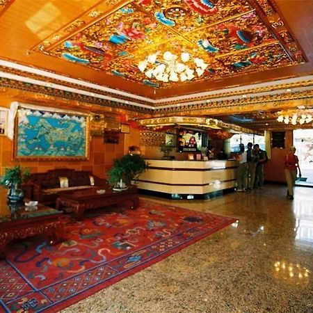 Yak Hotel Lhasa Buitenkant foto